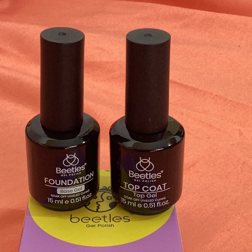 Beetles Nails  Gel polish - Picture 2 of 4